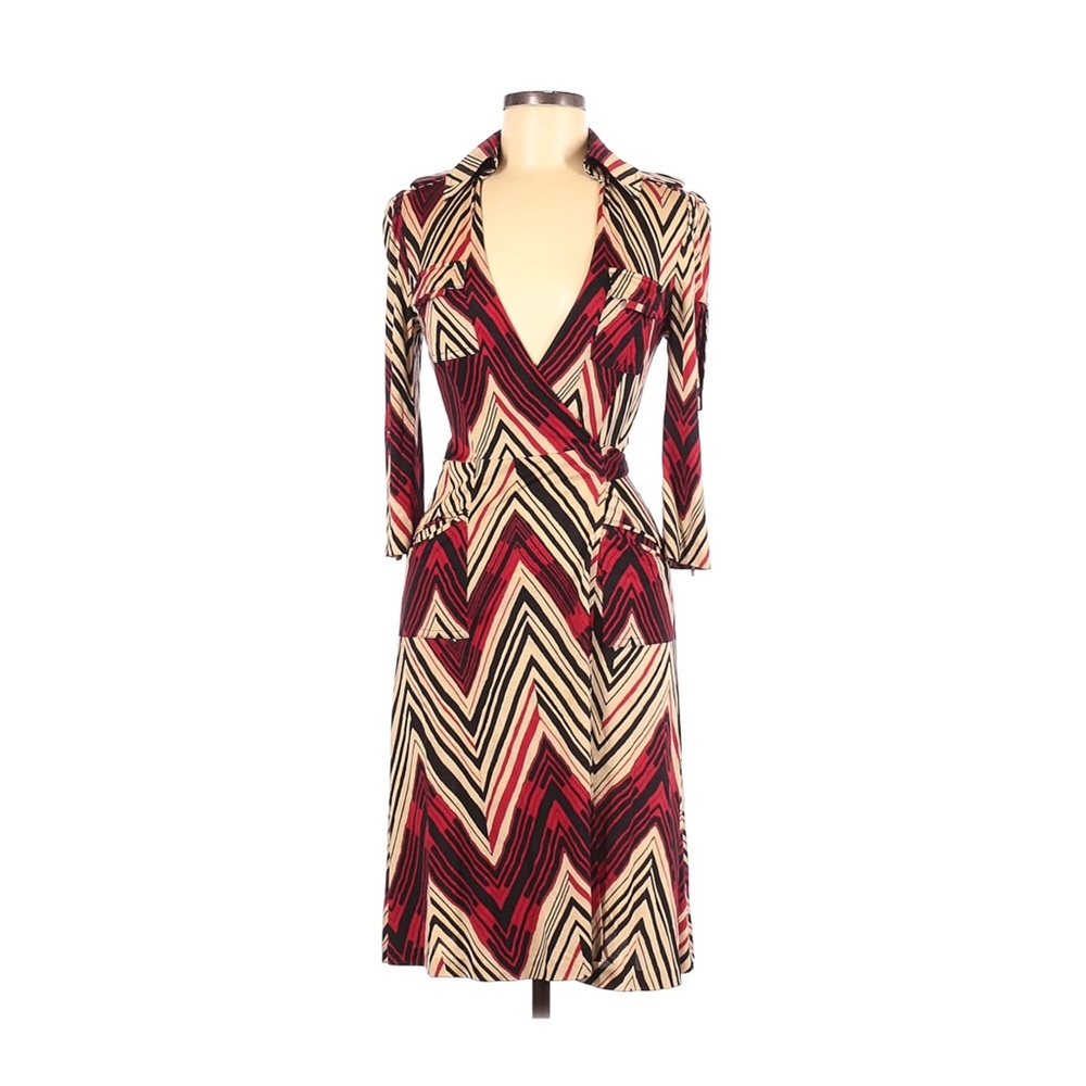 DIANE VON FURSTENBERG Utility Wrap in Navajo